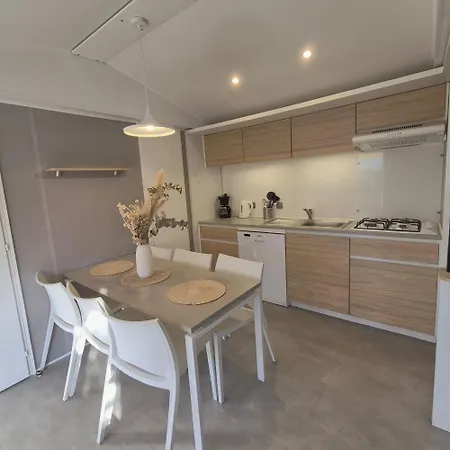 L'oasis Mobil 6 Pers A 100m De La Parc Aquatique 5 Etoiles Les Dunes Campingplads Torreilles